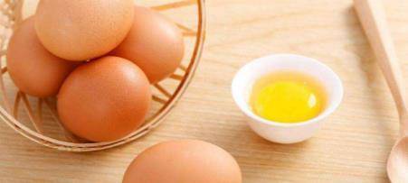 鸡蛋挑选有哪些注意事项？怎么挑选到新鲜的鸡蛋？